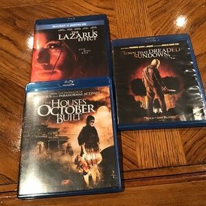 Blue ray discs for Halloween enjoyment